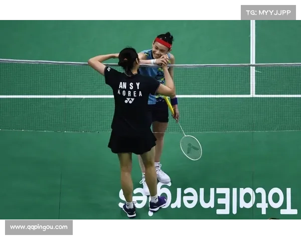 戴资颖在香港公开赛展现精彩网前扑球技巧成功得分精彩瞬间